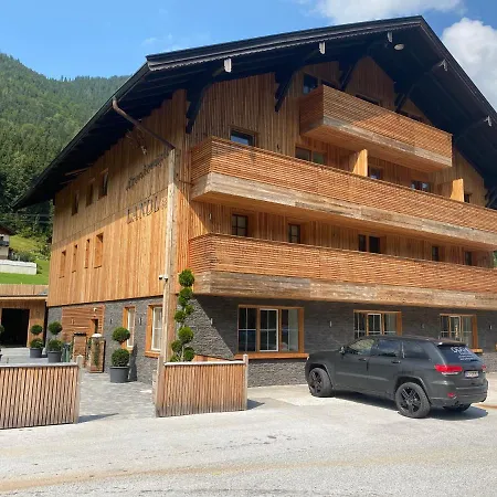 Landl 33 Top5 Apartment Landl (Tyrol)